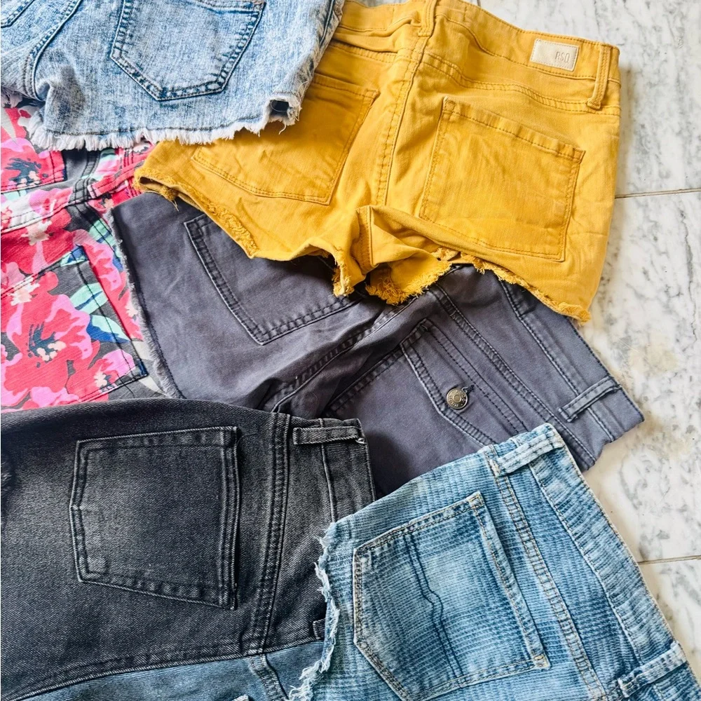 Jean Shorts Collection Bundle - Picture 6 of 7